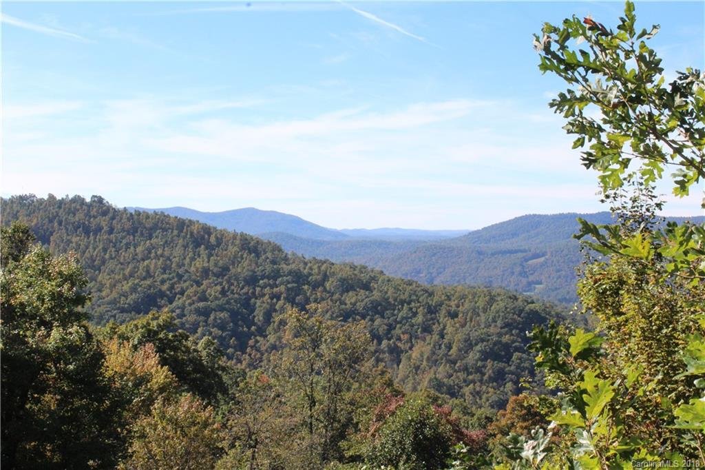 Property image 1 at 410 Somersby Parkway, Hendersonville, NC 28739