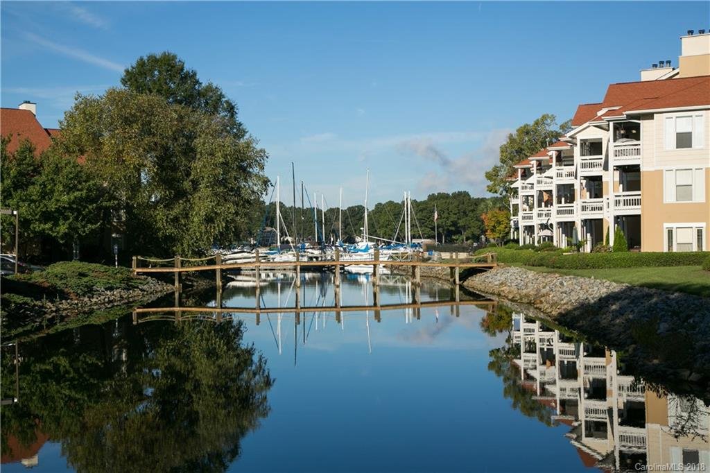 17915 Kings Point Drive