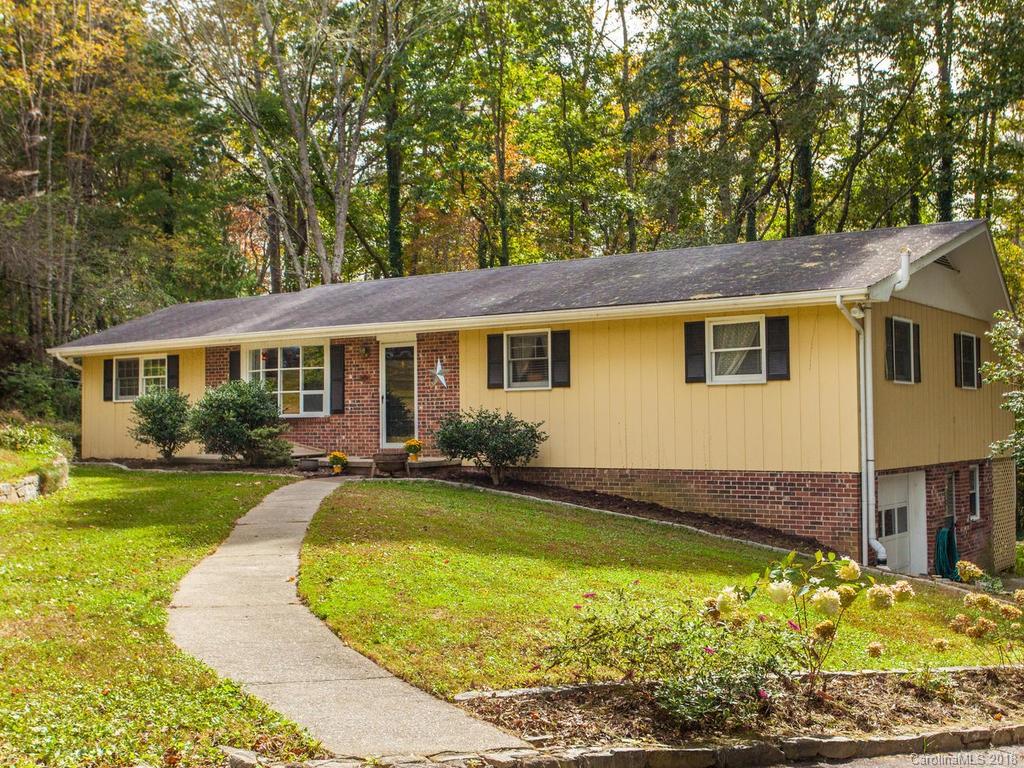 Property image 1 at 45 Crosswick Lane, Hendersonville, NC 28739