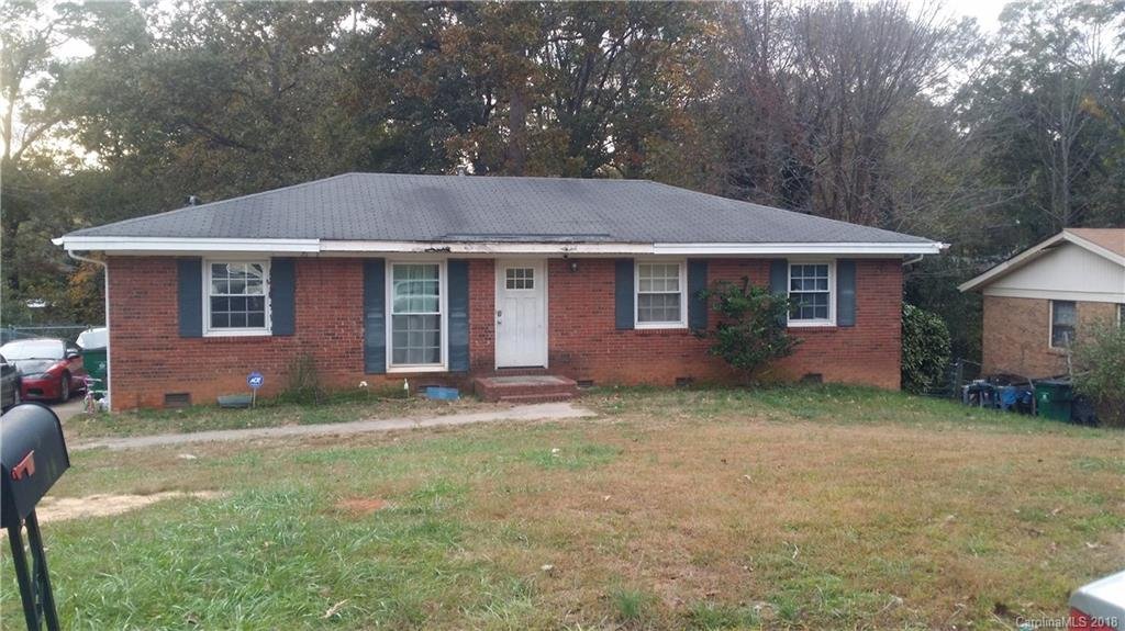 Property image 1 at 730 Merridale Drive, Charlotte, NC 28214