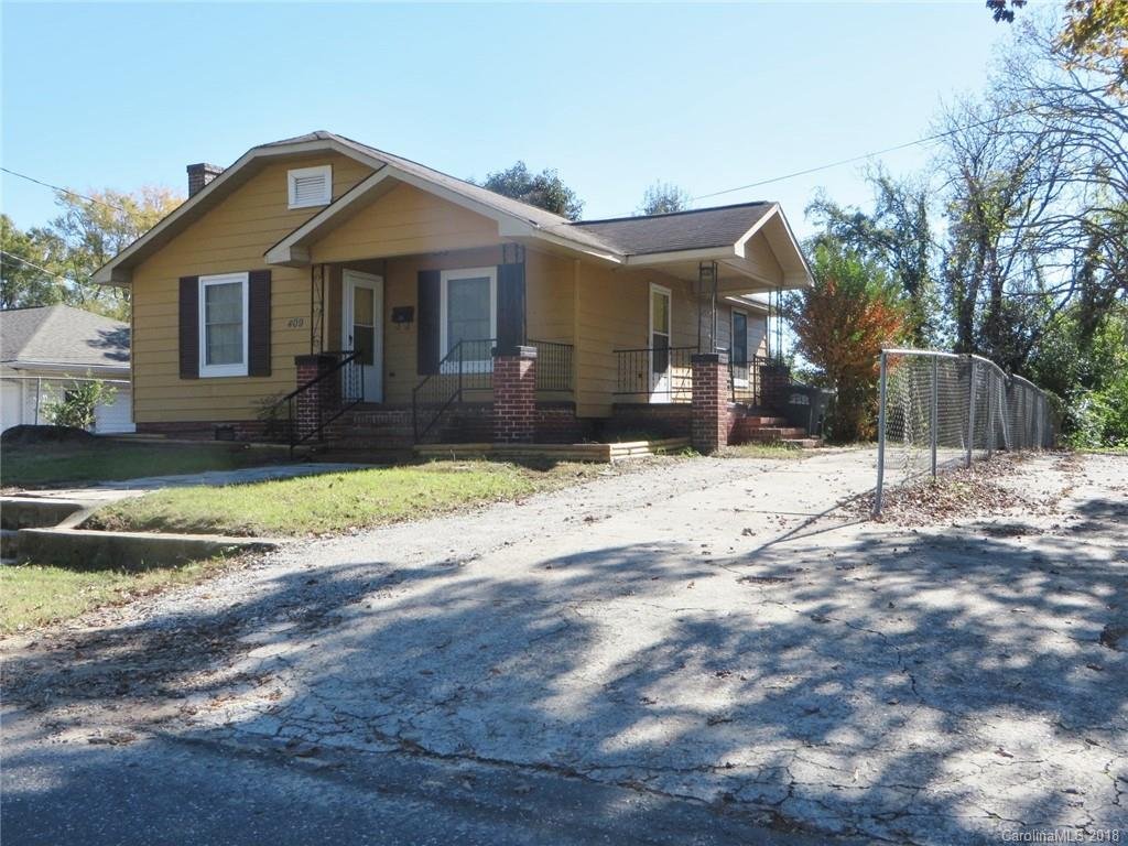 Property image 1 at 409 E Park Avenue, Gastonia, NC 28054