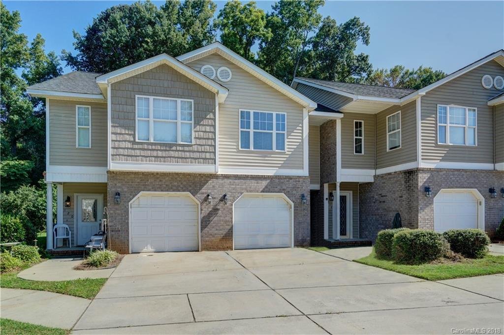 116 Sherman Oaks Lane