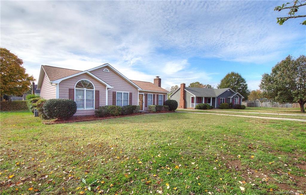 Property image 1 at 10407 Telscombe Court, Charlotte, NC 28273