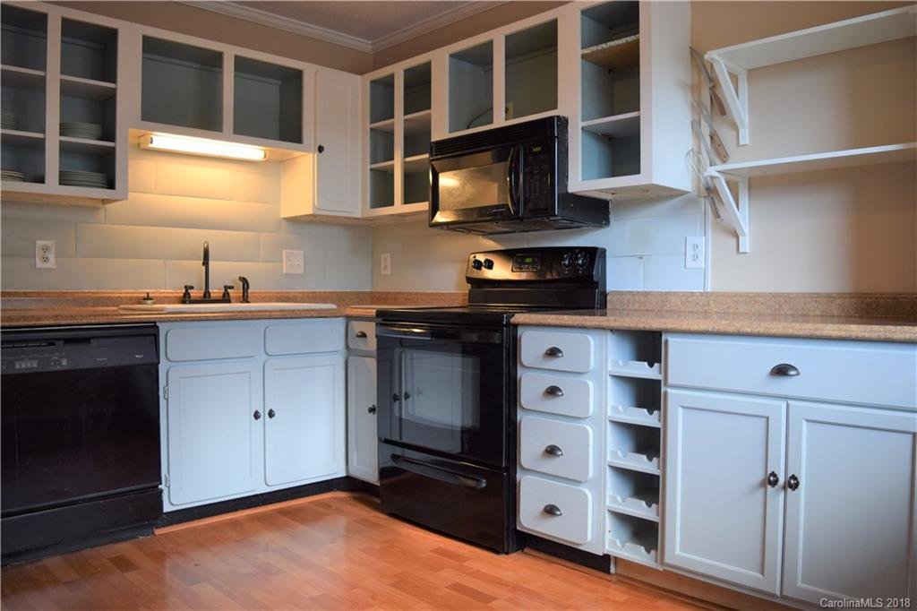 1463 Riverwood Court