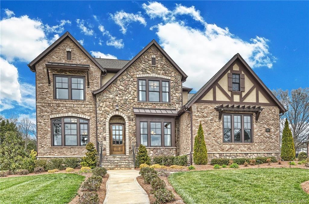 1011 Rosecliff Drive