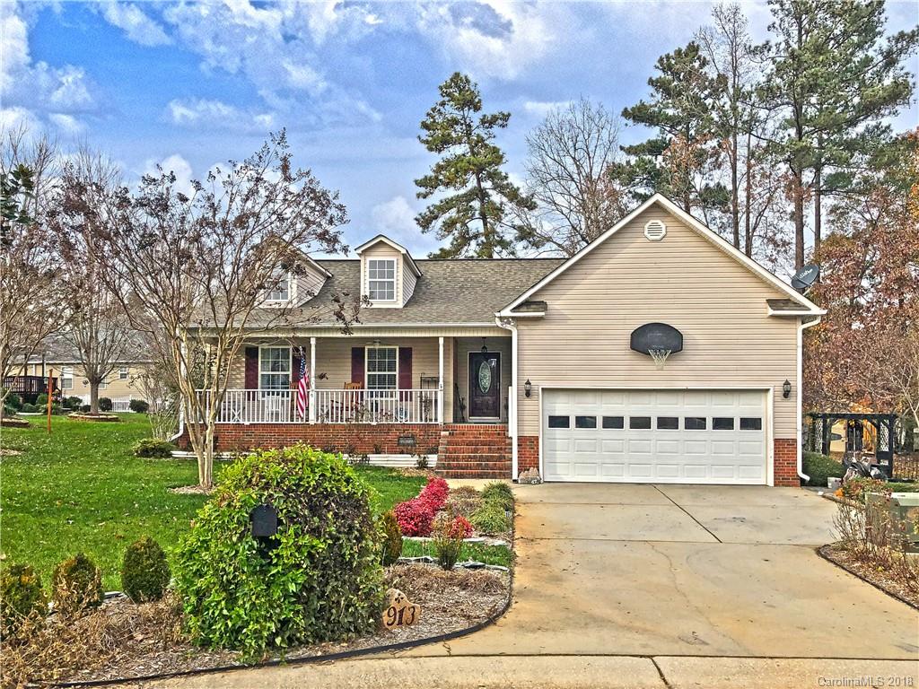 913 White Admiral Lane