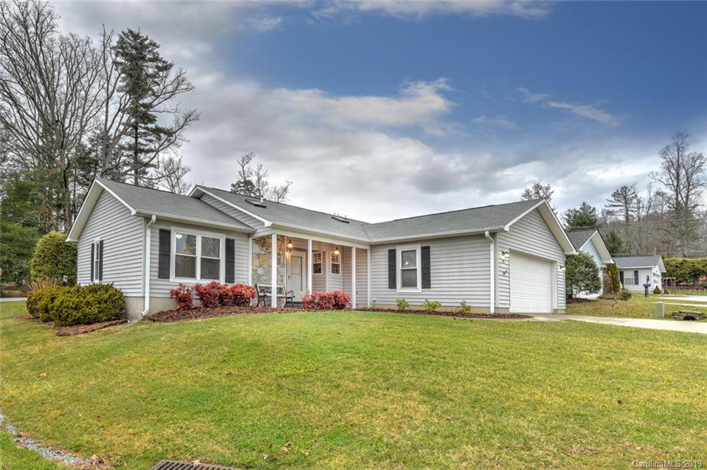 Property image 1 at 403 N Woodfield Court, Hendersonville, NC 28791