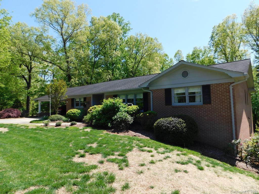 Property image 1 at 102 Crest Hill Drive, Morganton, NC 28655