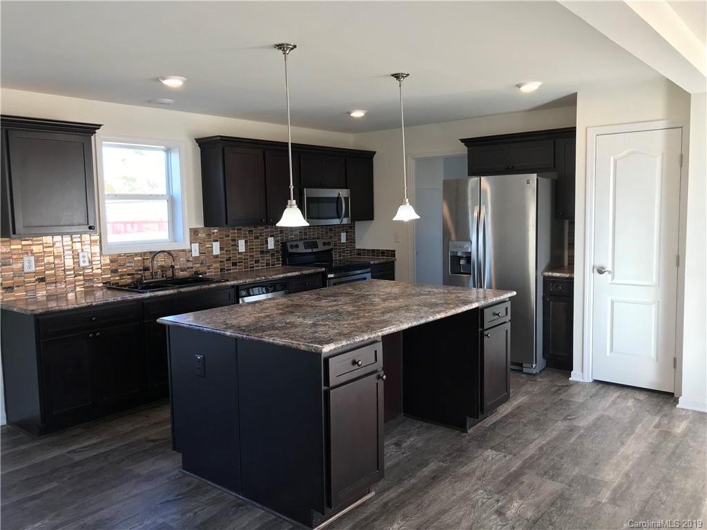 Property image 1 at 975 Stones Throw Drive, Concord, NC 28025