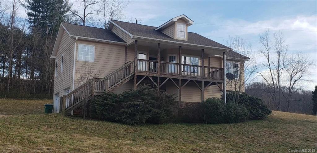 Property image 1 at 7 Spring Oak Court, Leicester, NC 28748