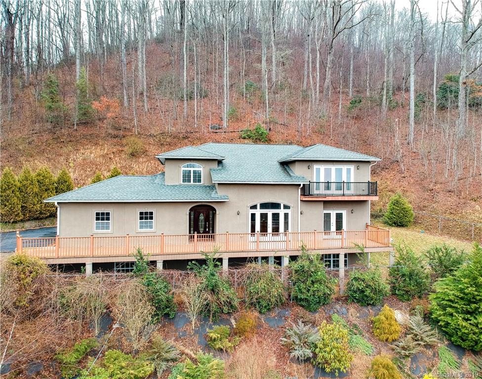 Property image 1 at 515 Red Fox Court, Hendersonville, NC 28792