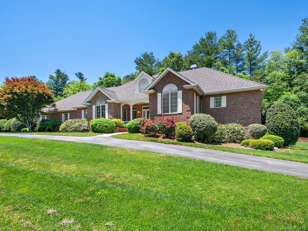 Property image 1 at 12 Ashley Place, Hendersonville, NC 28739