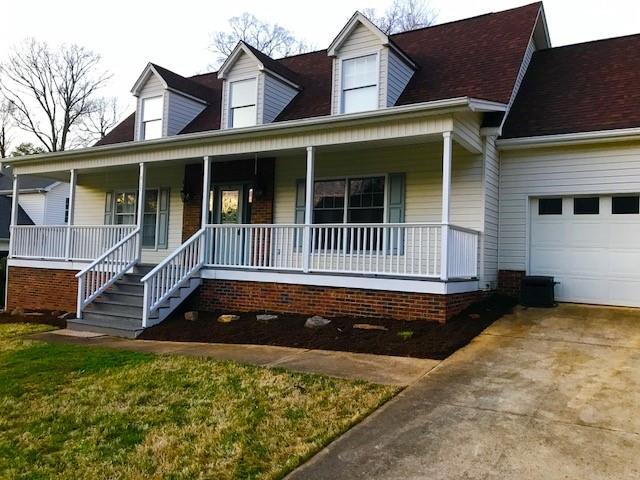 Property image 1 at 917 43rd Avenue Court, Hickory, NC 28601