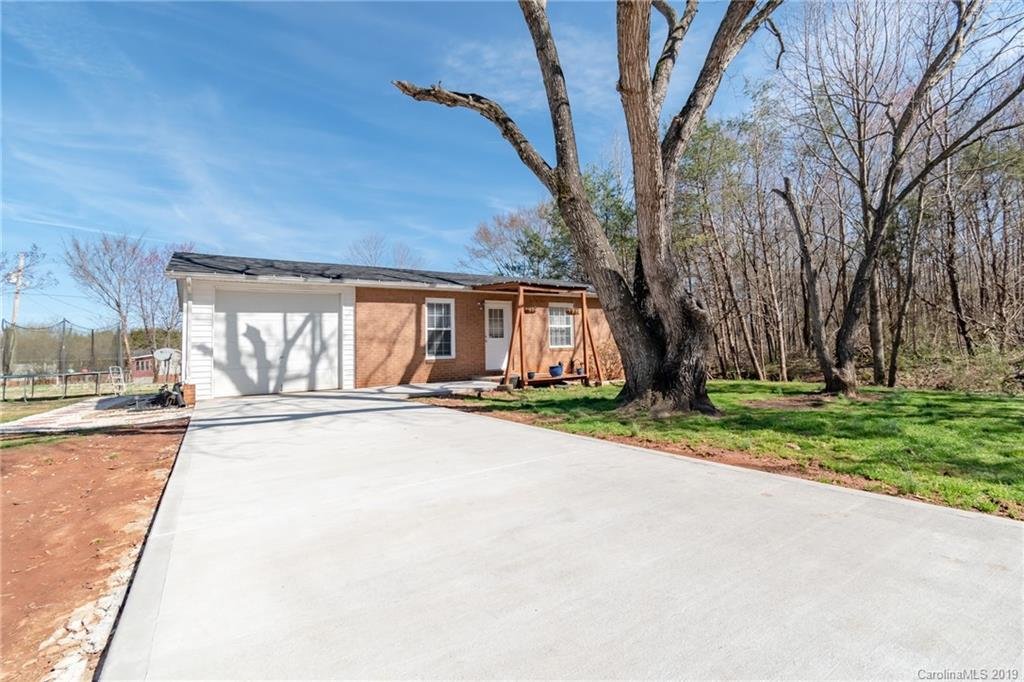 168 Independence Loop