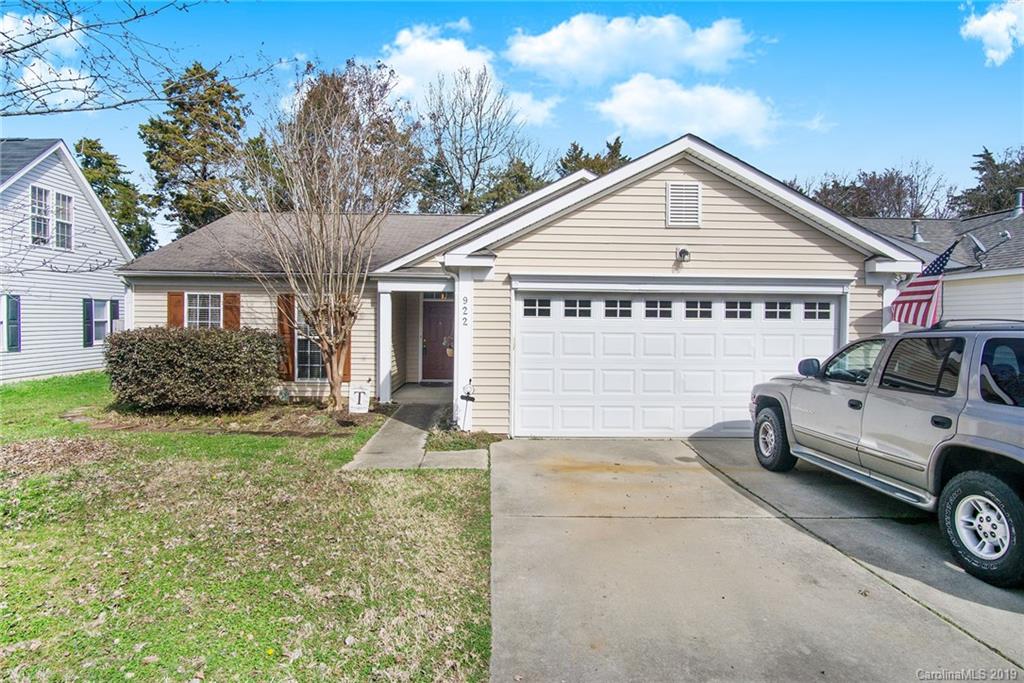 Property image 1 at 922 Morning Glory Drive, Charlotte, NC 28262