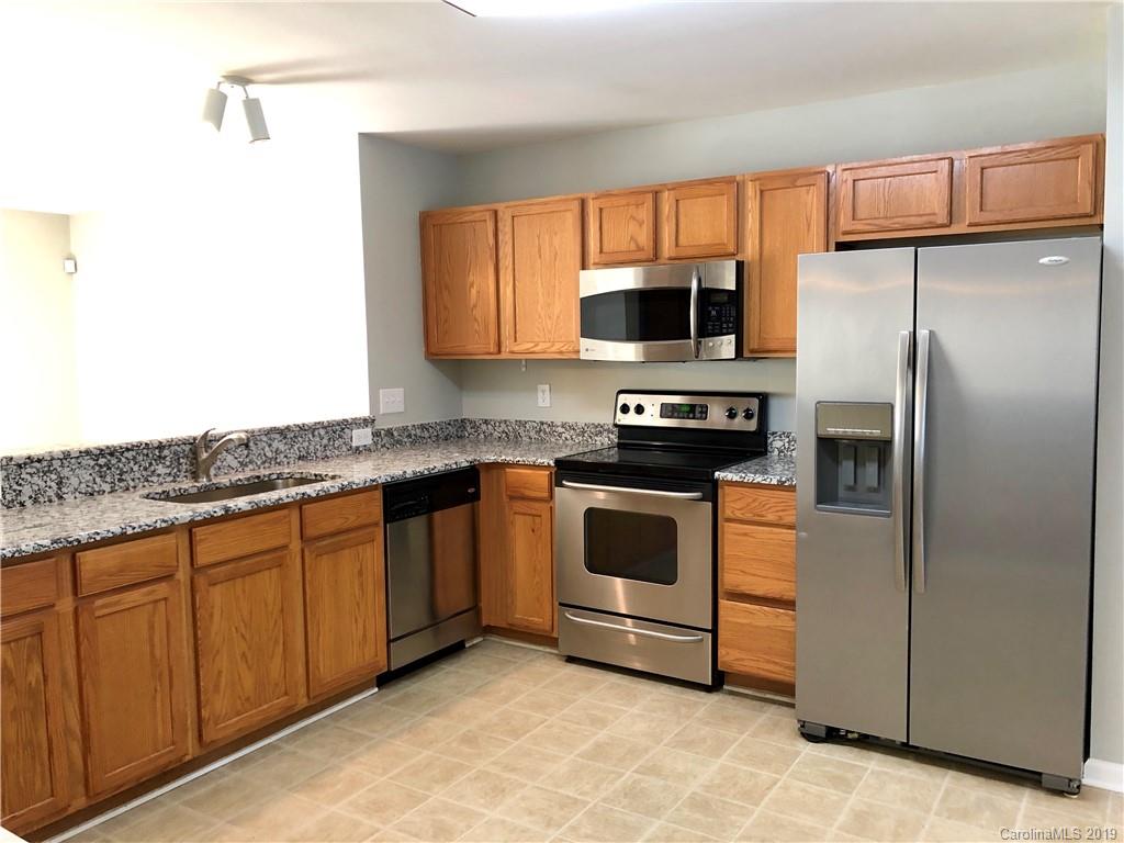 Property image 1 at 7549 Pilot Cove Court, Denver, NC 28037