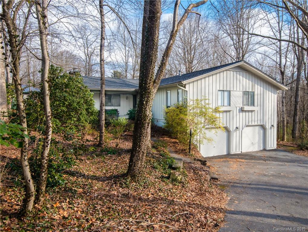 3020 Chestnut Tree Road