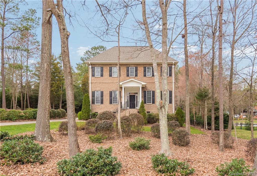 203 Oxford Place Drive