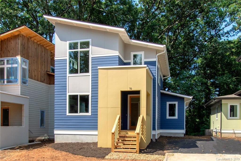 Property image 1 at 19 Mauricet Lane, Asheville, NC 28806