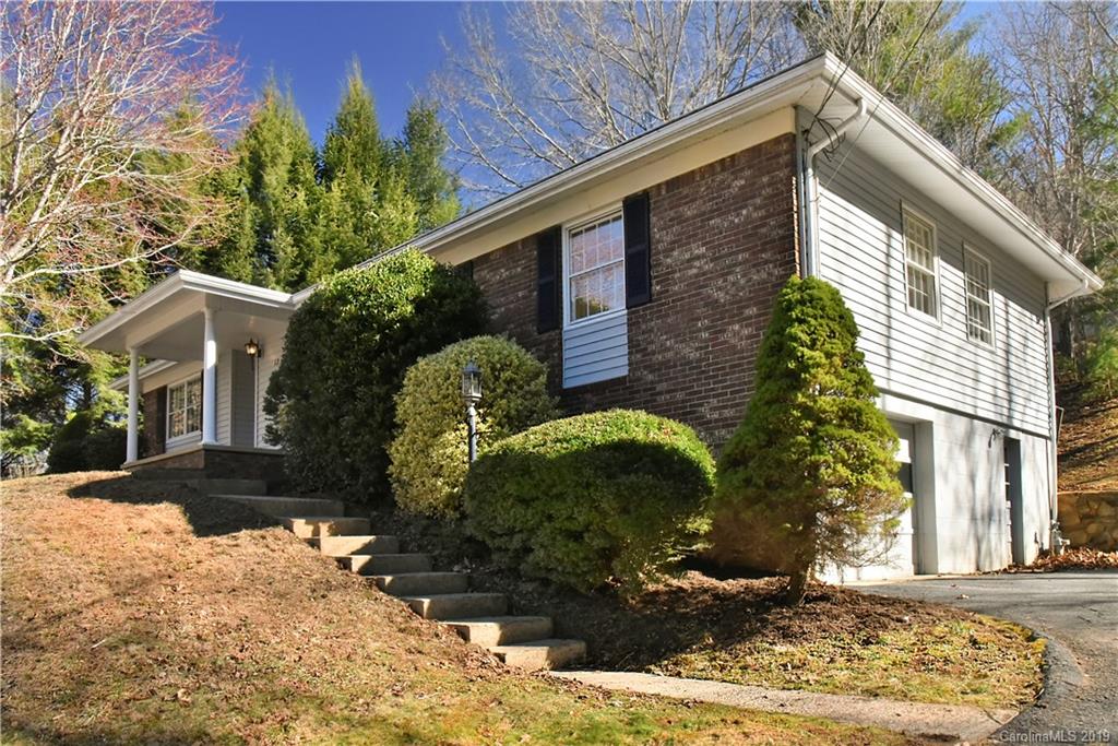 Property image 1 at 12 Chunns View Drive, Asheville, NC 28805