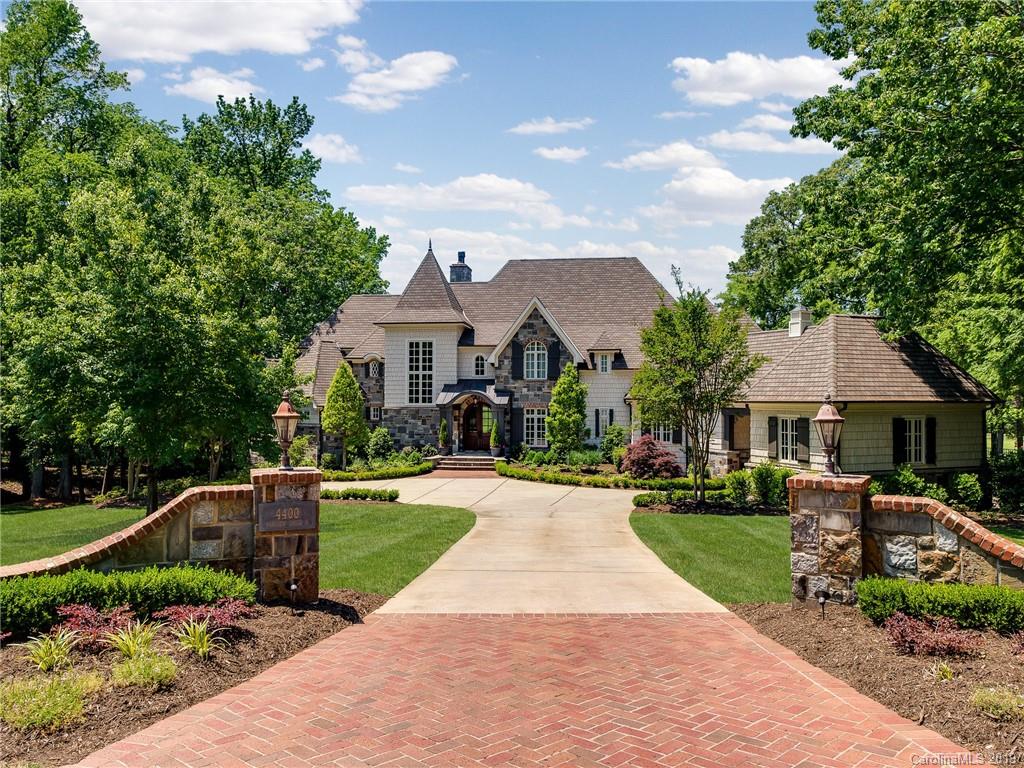 Property image 1 at 4400 Parview Drive, Charlotte, NC 28226