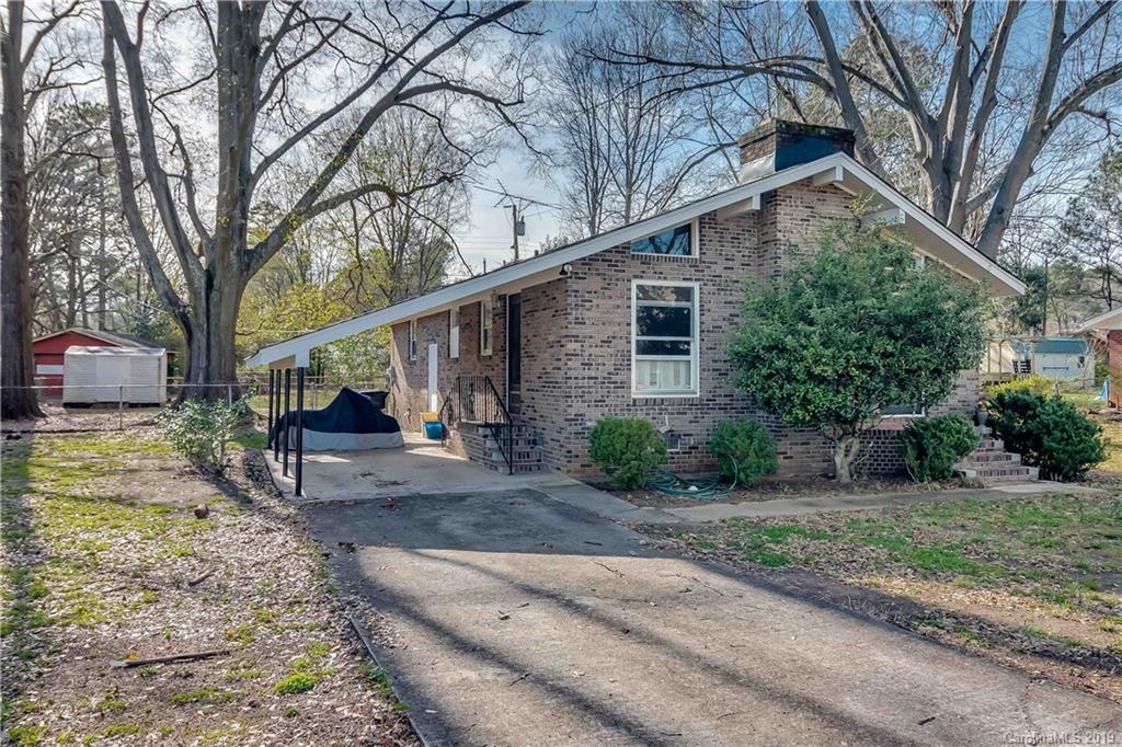 1022 Clarkson Street