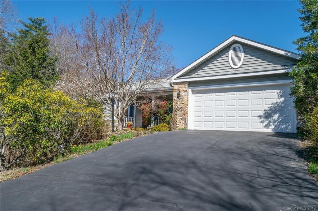 Property image 1 at 14 Tall Pines Road, Hendersonville, NC 28739