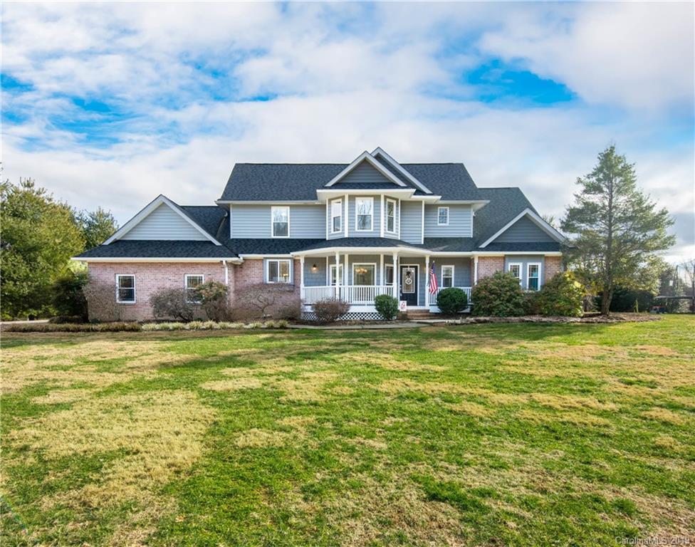 Property image 1 at 1 Alexander Crest Drive, Fairview, NC 28730