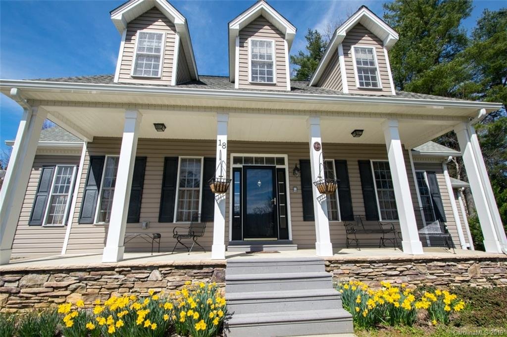 Property image 1 at 18 Bellariva Drive, Hendersonville, NC 28739