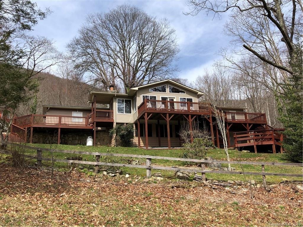Property image 1 at 128 Aby Lane, Maggie Valley, NC 28751