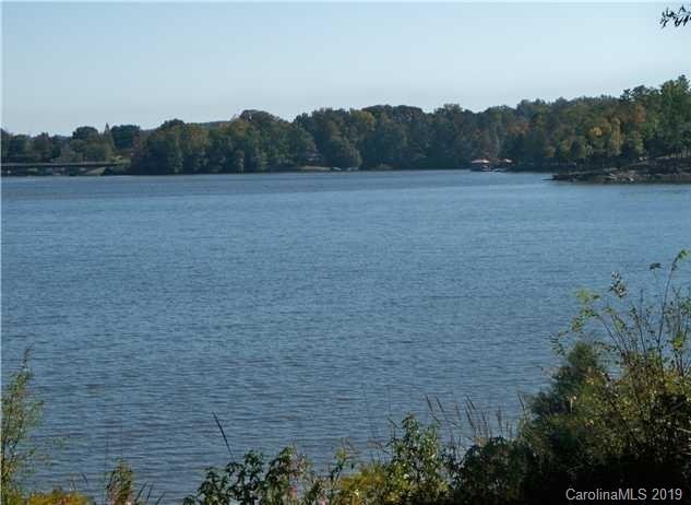 7050 Lakeside Point Drive