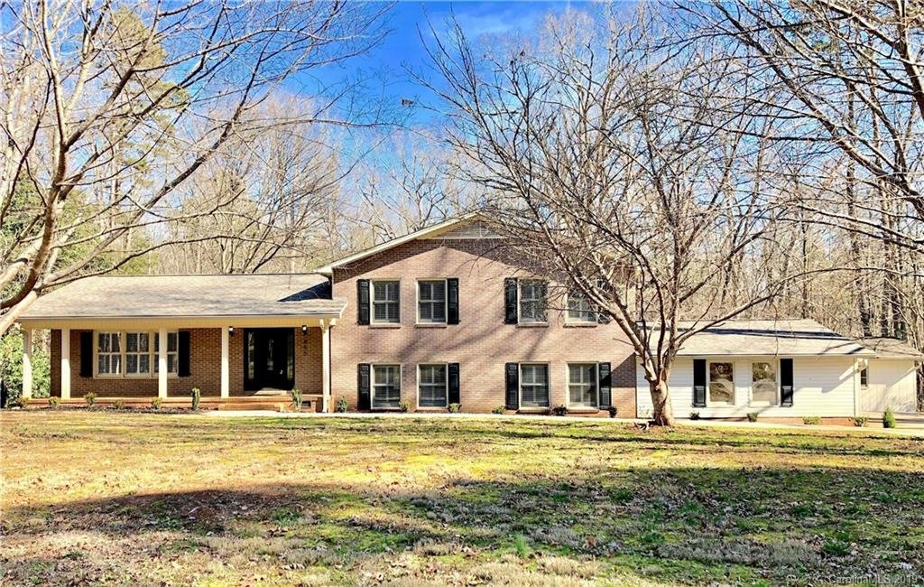 855 Meadowlark Drive