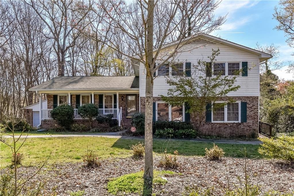 Property image 1 at 7102 Essington Drive, Charlotte, NC 28270