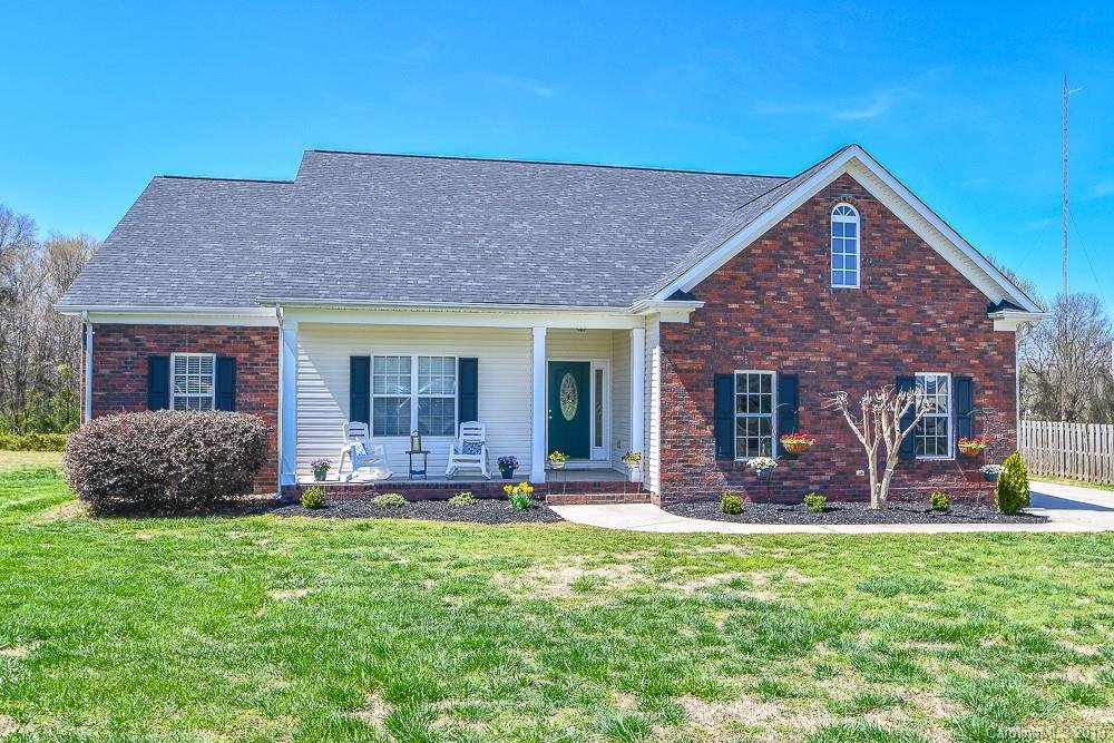 2707 Falling Leaf Court