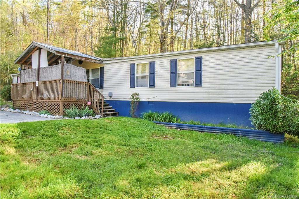 Property image 1 at 522 Primrose Lane, Asheville, NC 28806