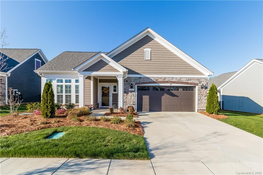 Property image 1 at 17105 Courtside Landing Drive, Cornelius, NC 28031