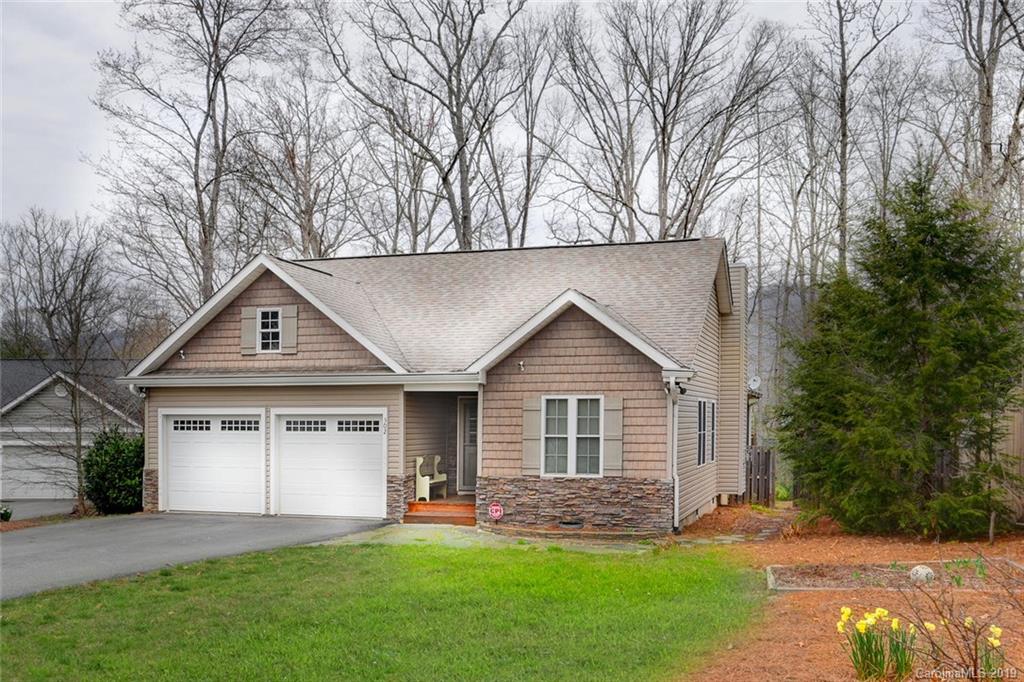 Property image 1 at 302 Theron Court, Candler, NC 28715