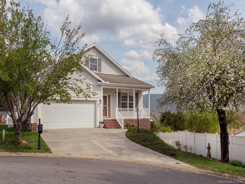 Property image 1 at 124 Willow Oak Drive, Asheville, NC 28805