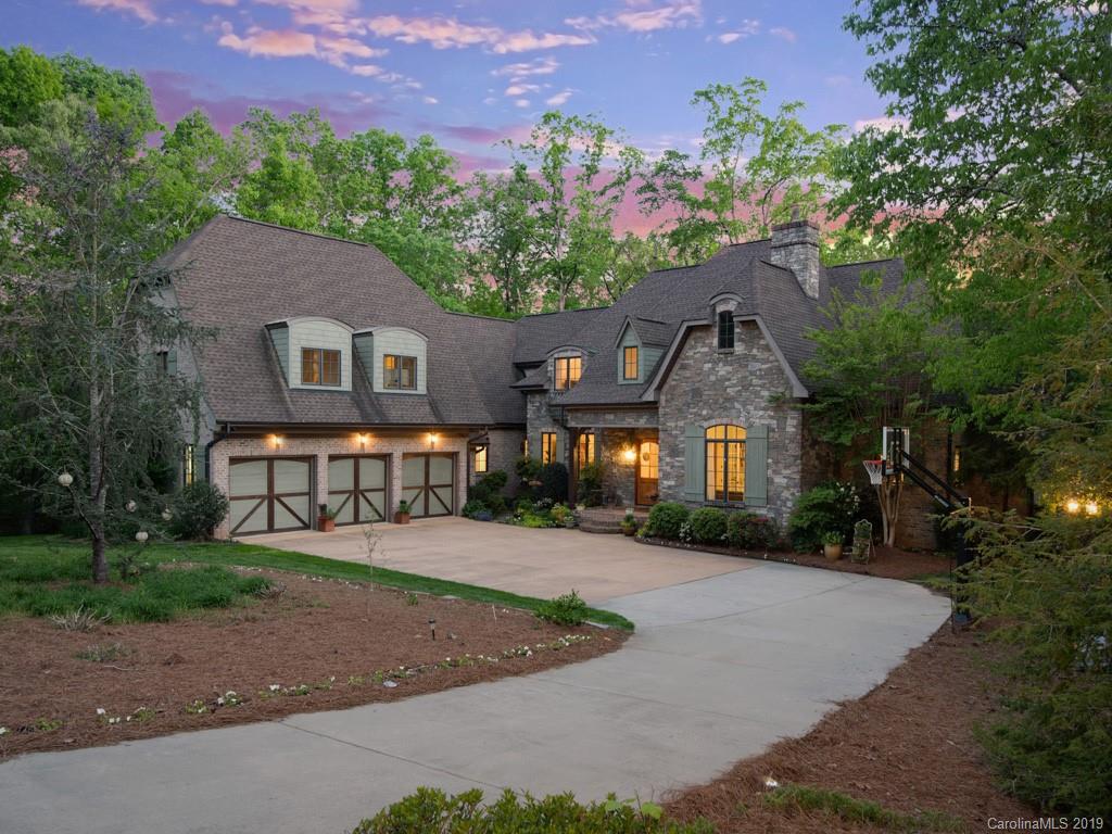 Property image 1 at 6040 Oxfordshire Road, Waxhaw, NC 28173