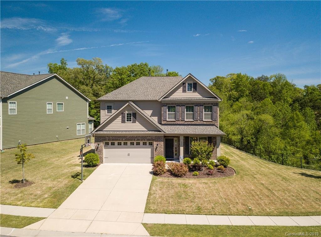 226 Hawks Creek Parkway