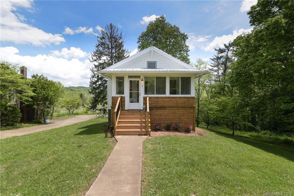 Property image 1 at 2 Thomson Avenue, Canton, NC 28716