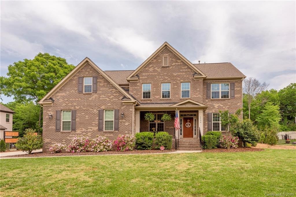 Property image 1 at 2536 Springs Drive, Charlotte, NC 28226