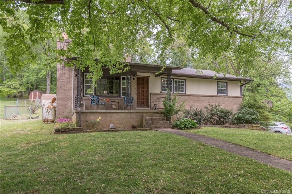 Property image 1 at 12 Sunset Drive, Swannanoa, NC 28778