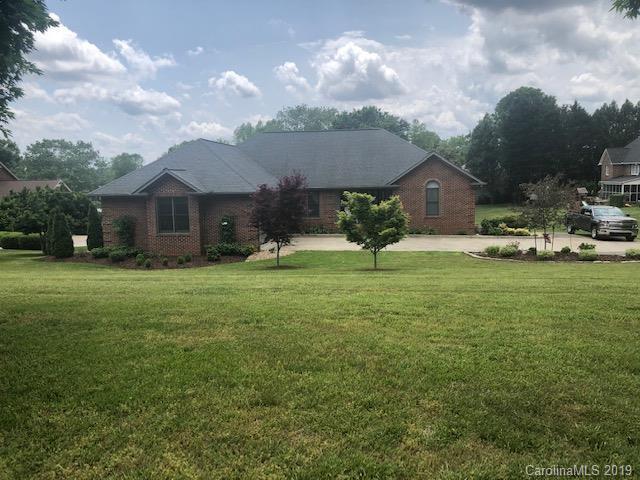 Property image 1 at 152 Oak Point Drive, Cherryville, NC 28021