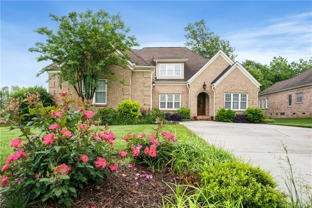 Property image 1 at 2430 Shiny Leaf Drive, Denver, NC 28037