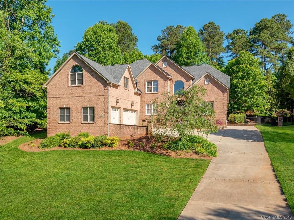 Property image 1 at 258 Riverwood Road, Mooresville, NC 28117