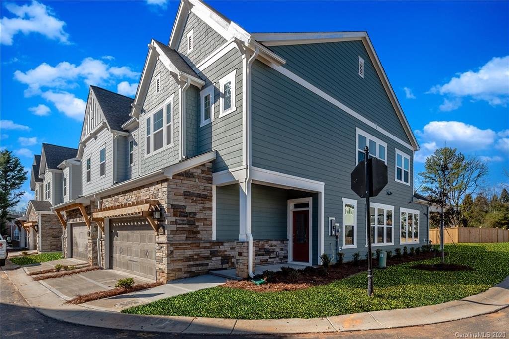 11218 Cobb Creek Court