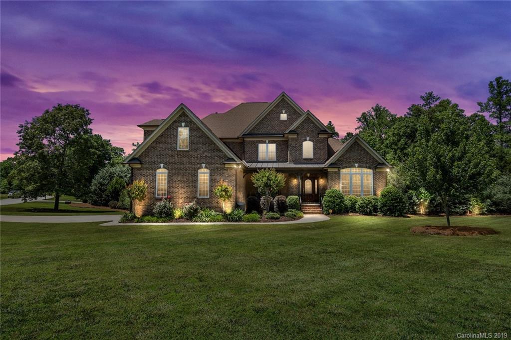 2553 Cozy Cove Drive