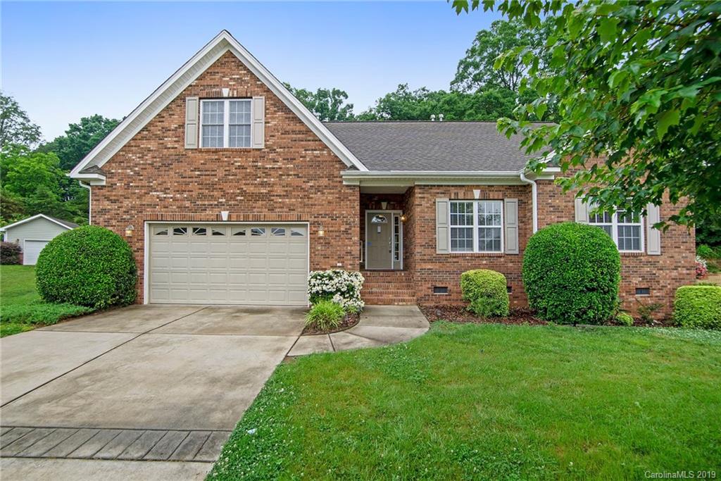 Property image 1 at 111 Covey Lane, Troutman, NC 28166