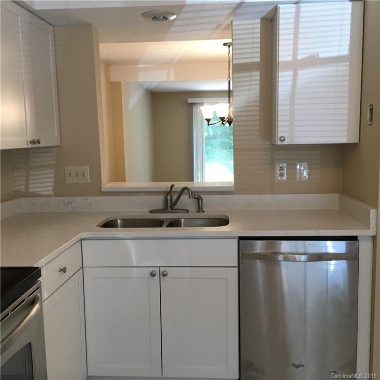 Property image 1 at 5113 Fair Wind Lane, Charlotte, NC 28212